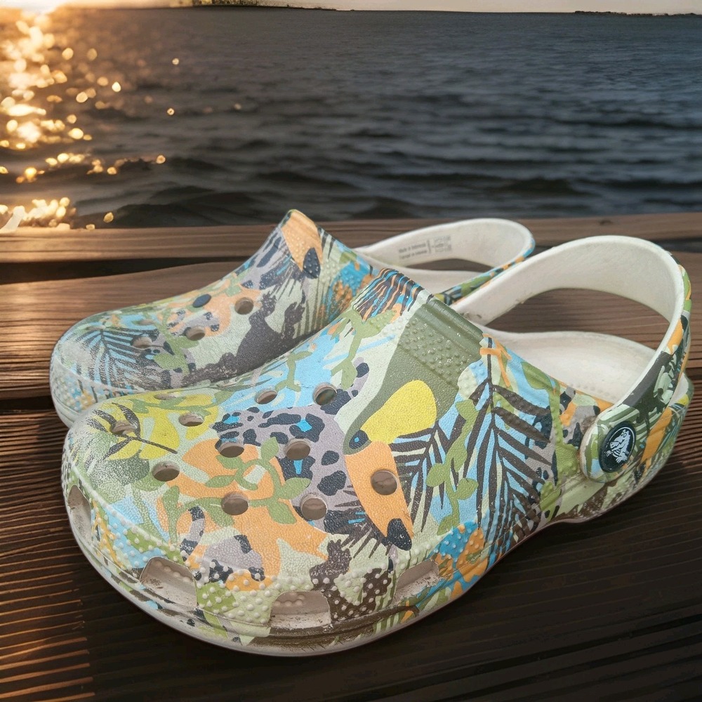 Crocs Kids Far Out Tropical Animal Safari Clog J2 Sandals Shoes Sz 2
